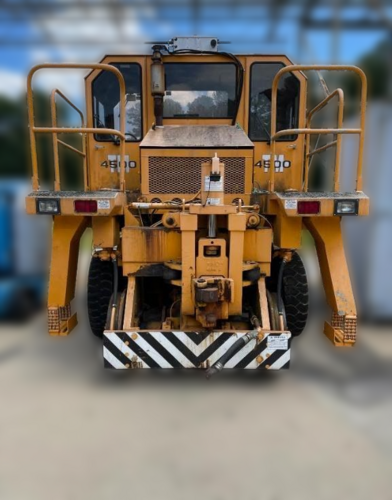 Rail Car Mover, Trackmobile #4500, 30,000/45,000 lb. capacity, Detroit Diesel, 30" rail wheels, 2,447 hours - Image 2