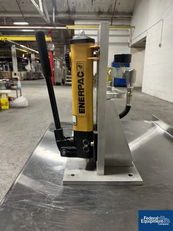 GlobePharma, Single Station Tablet Press, 10k psi - Image 3