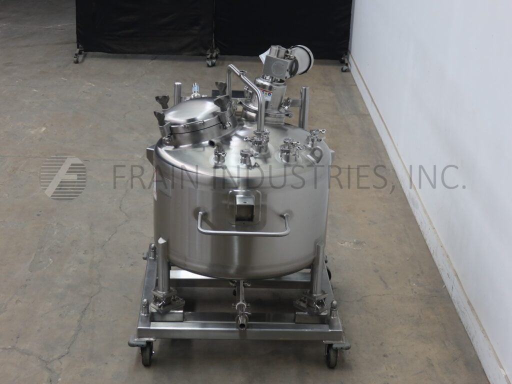 145 gallon DCI, 316 Stainless Steel, internal vacuum tank, 42" dia. x 35" deep with a 23" straight wall, 1 HP - Image 3