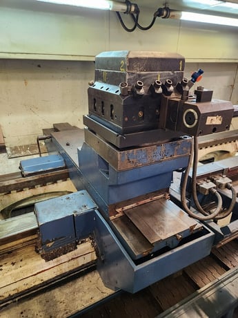 44" x 156" Dean Smith & Grace #4432Px156, CNC hollow spindle lathe, 31" chuck, 15" spindle hole, 50 HP, 1500 - Image 2