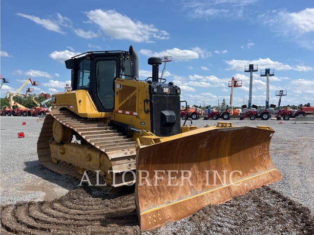 Caterpillar D6-20PAT3D, Crawler Dozer, 762 hours, S/N: LB501034, 2023 - Image 2