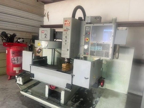 Haas #TM-2, CNC vertical machining center, 40" X, 16" Y, 16" Z, 4000 RPM, 20 automatic tool changer, Cat 40 - Image 1