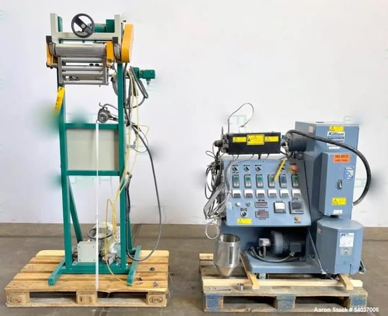 0.75" Killion #KL-075, Single Screw Extruder, 25:1 L/D, 12-120 RPM, wheels, w/ feeder, controls & - Image 1