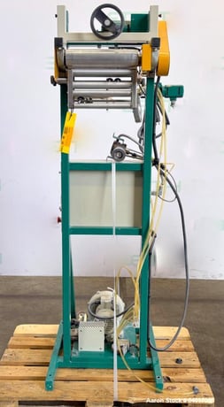 0.75" Killion #KL-075, Single Screw Extruder, 25:1 L/D, 12-120 RPM, wheels, w/ feeder, controls & - Image 2