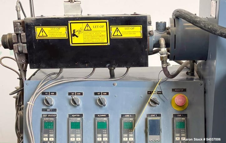0.75" Killion #KL-075, Single Screw Extruder, 25:1 L/D, 12-120 RPM, wheels, w/ feeder, controls & - Image 4