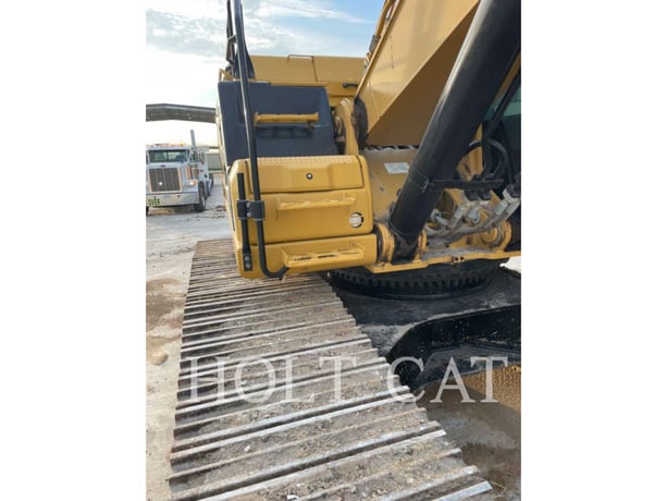 Caterpillar 352 12, Crawler Excavator, 2783 hours, S/N: KXH00475, 2023 - Image 8