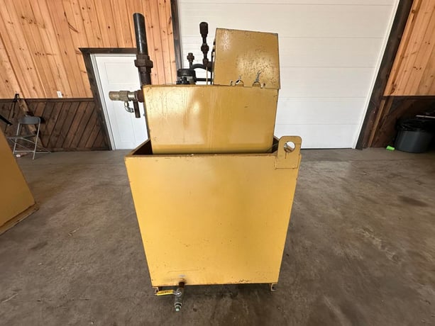 155 gallon Pryco, diesel fuel tank with transfer pump - Image 1
