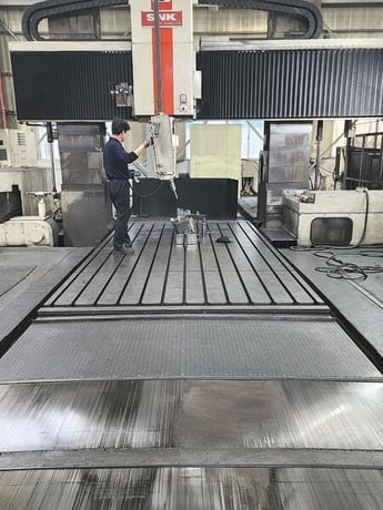 SNK #RB-5VM/CS, double column machining center, Fanuc 31iA, 206.6" X, 114.1" Y, 23.6" Z, 6000 RPM, 40 - Image 2