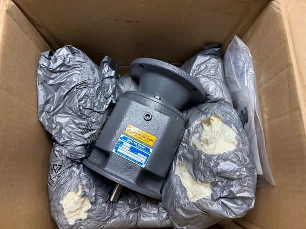 1.14 HP, Boston Gear #F832BF-14S-B5-M8, In-Line Helical Gear Drives - Image 6