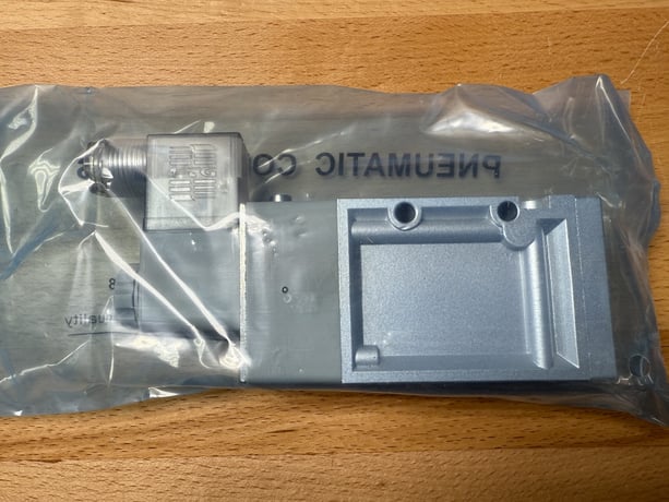 1/2" Pneulead #VG420-04T-3DZ, pneumatic Solenoid valves 2 position 3 way AC110V - Image 7