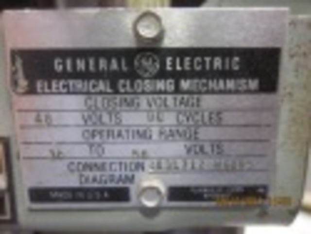 1600 Amps, General Electric, AKR-5A-50, electrically operated, drawout, #AB3660 - Image 1