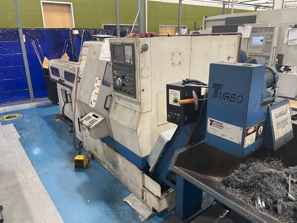 Daewoo Doosan #Lynx-220A, CNC lathe, 20.1" swing, 6" chuck, 1.8" bar, 12.6" dia., 12.7" lgth, 20 HP, 6000 - Image 1