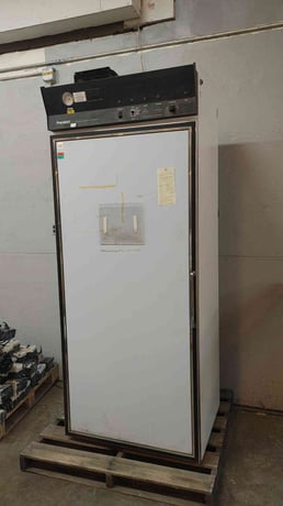 Thermo Scientific Precision #30MR, Mechanical Convection Incubator, 5-70 deg. C Temp., 1 Phase, 2.15 kW, 17.9 - Image 2