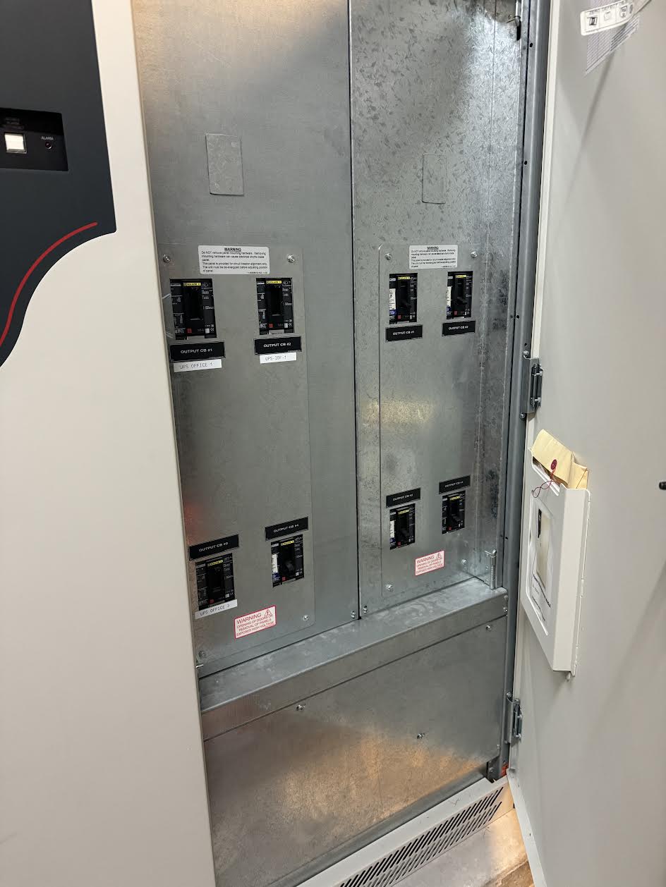 75 KVA MGE #PMN084-42-075, PDU, 3 Phase, 90/208 Amps, 480 x 208 V, 2023 - Image 4