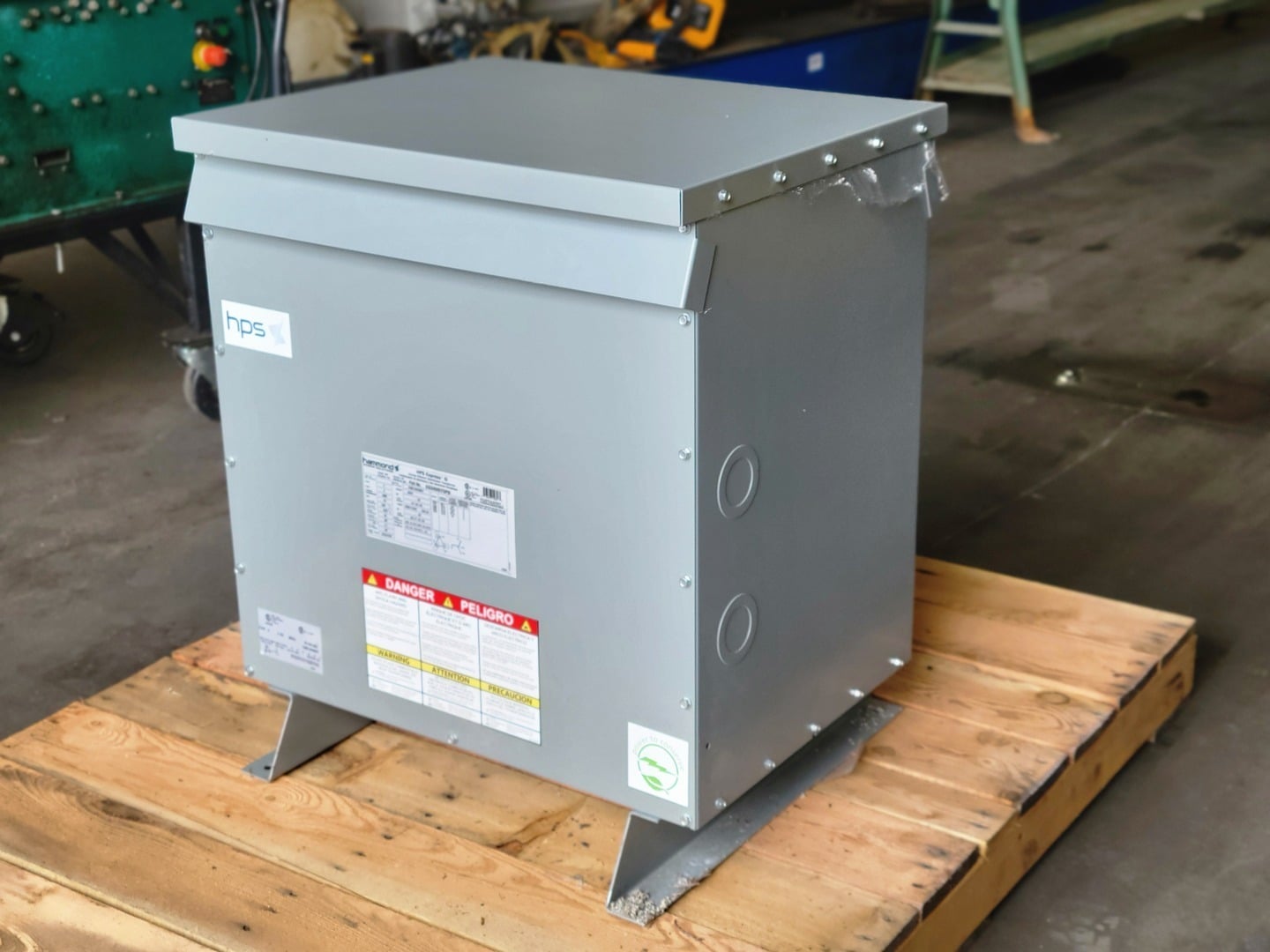 75 KVA 600 Primary, 208Y/120 Secondary, Hammond Power Solutions EG3A0075PB, dry type, Nema 3R, new surplus - Image 3