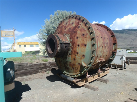 9' x 7' Canadian Allis-Chalmers, Ball Mill, 400 HP, herringbone gear - Image 4