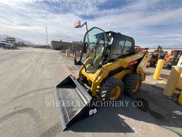 Cat 236D3 C3H2, Skid Steer Loader, 1270 hours, S/N: R4D00664, 2024 - Image 6
