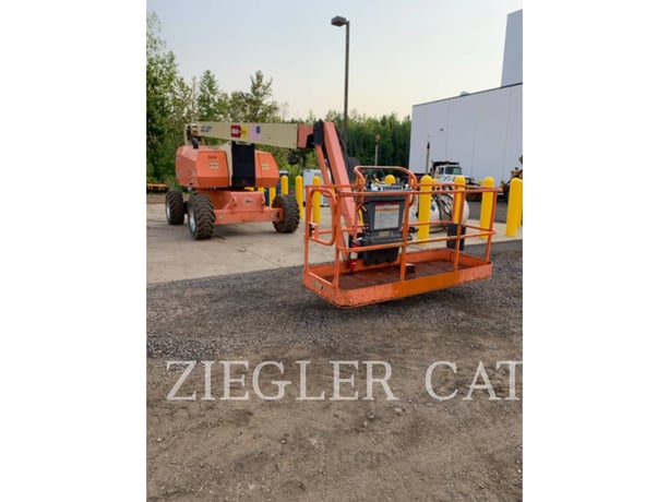 Jlg Industries, Inc. 800AJ, Articulated Boom Lift, 1778 hours, S/N: 0300183292, 2014 - Image 2