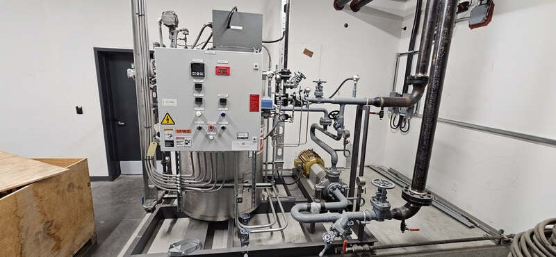 .7 MMBTU/hr, 205 KW, Sigma #HC2-1.0-D-SF, thermal hot oil heater, new surplus - Image 1