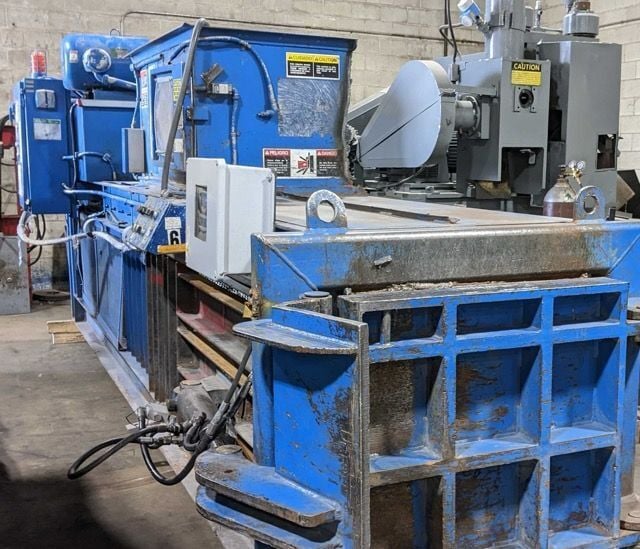 Selco #HL-12XHD-3036, horizontal baler, 72"L x 30"W x 36"H bale, 30 HP - Image 1