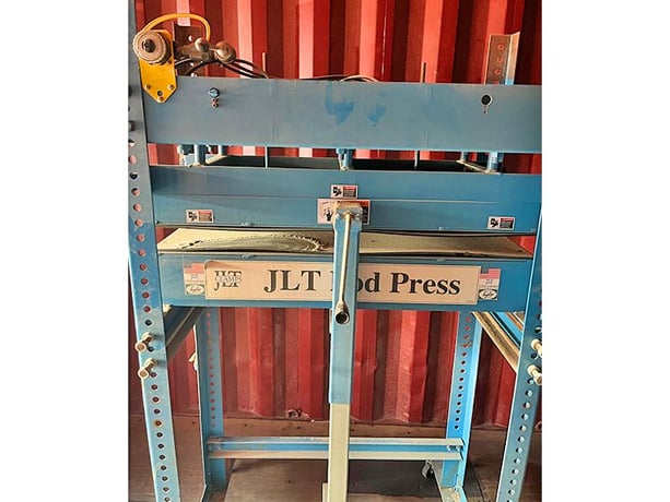 JLT Clamps #78H-12-42-40, Mini Pod Press, 12" width x 42" L capacity, 40" max. Opening, 13" Daylight, 30 Ton - Image 1