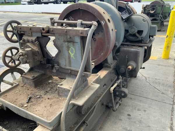 2-1/2" -6" Landis #6, pipe threader, 3-jaw front & rear chuck, 7.5 HP, coolant, cutoff & reaming tool - Image 1