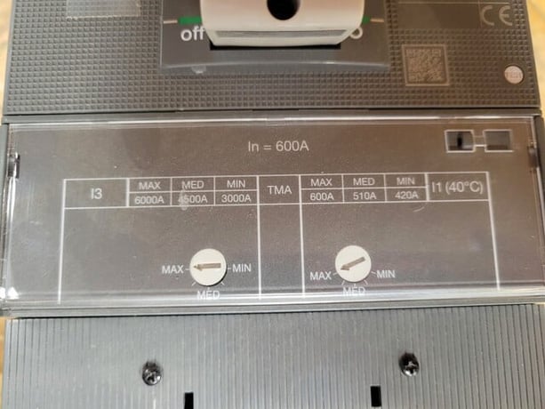 600 Amps, ABB, Sace Tmax XT5NU260BBYN000XXX, Circuit Breaker, ReliaGearneXT, 2P, 600 Volts, Type XT5N 600 - Image 6