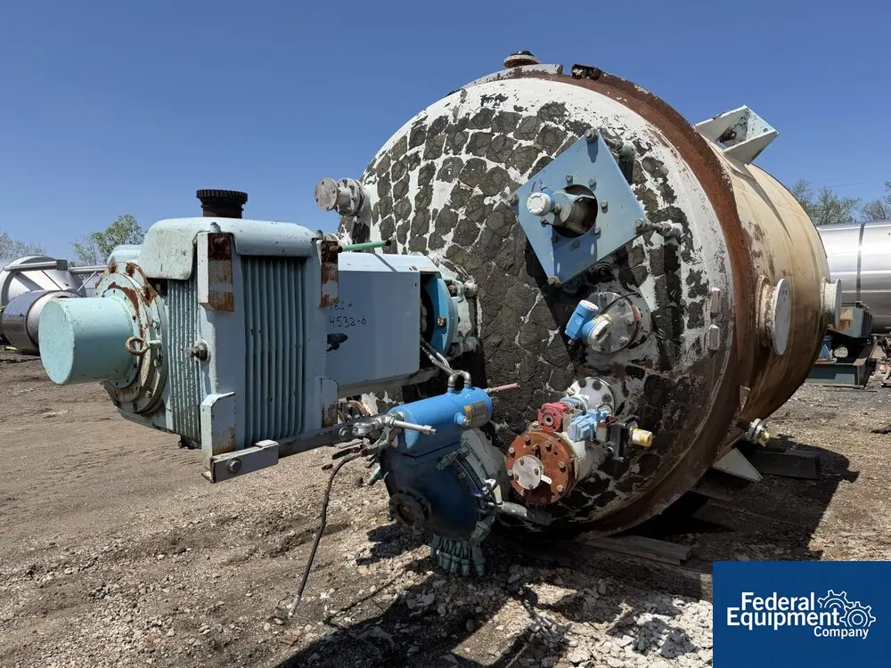 5000 gallon 3V Tech #BE5000, Glass Lined Reactor, 90 psi & 125 psi jacket @ 400°F, 108" ID x 111" straight - Image 4