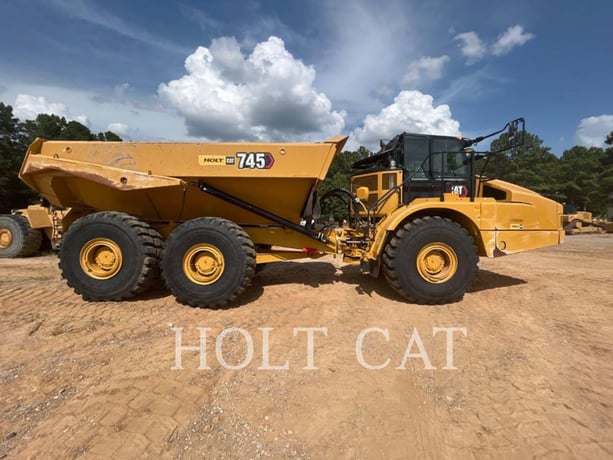 Caterpillar 745-04, Articulated Truck, 2332 hours, S/N: 3T606388, 2023 - Image 2