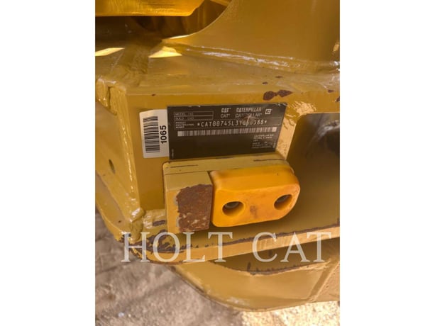 Caterpillar 745-04, Articulated Truck, 2332 hours, S/N: 3T606388, 2023 - Image 6