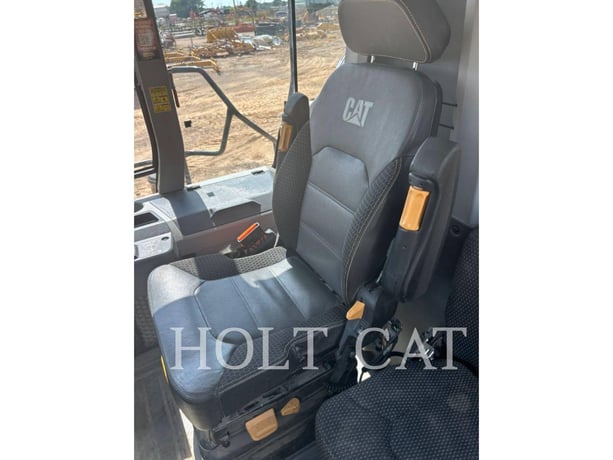 Caterpillar 745-04, Articulated Truck, 2332 hours, S/N: 3T606388, 2023 - Image 7