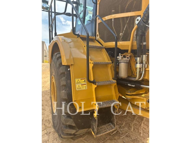 Caterpillar 745-04, Articulated Truck, 2332 hours, S/N: 3T606388, 2023 - Image 8