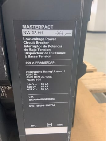 800 Amps, Square D, NW08H1, 65kA, Drawout, manually operated Breaker - Image 2