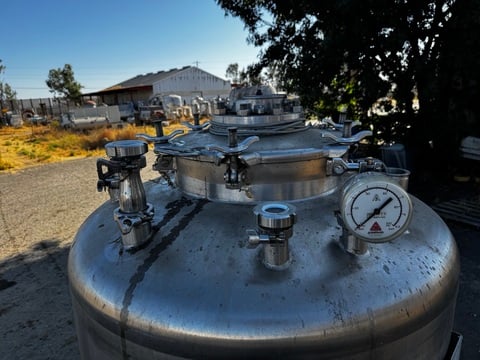 264 gallon BCD Manufacturing, 1000 liter 316L Stainless Steel tank, 3 bar, bottom driven agitation, 2000 - Image 4
