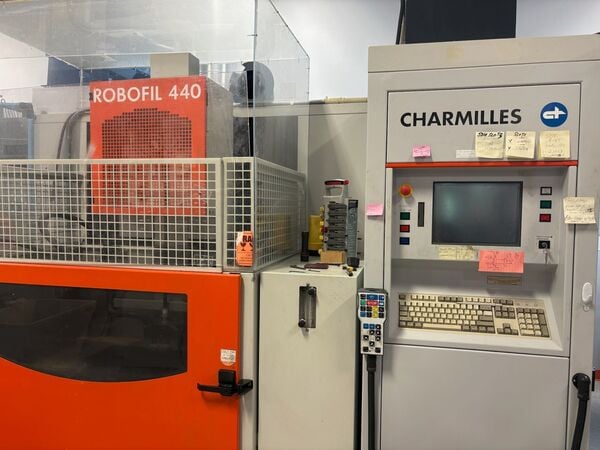 Charmilles #Robofil-440, wire Electrical Discharge Machine, 22" X, 14" Y, 15.75"Z, automatic threading - Image 3