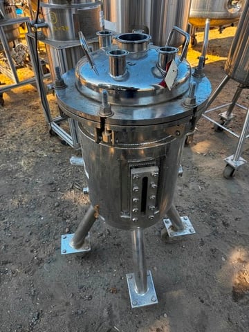 10 gallon Alloy Products, Stainless steel tank, jacketed, 12" dia. x 20" straight side, dish top & bottom, - Image 3