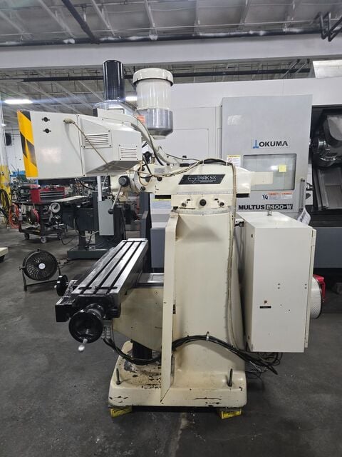 Bridgeport #EZ-Trak-SX, vertical mill, 9" x48"tbl., 2 HP, 33.5"X, 12" Y, 5" Z, 60-4200 RPM, Kurt power draw - Image 3