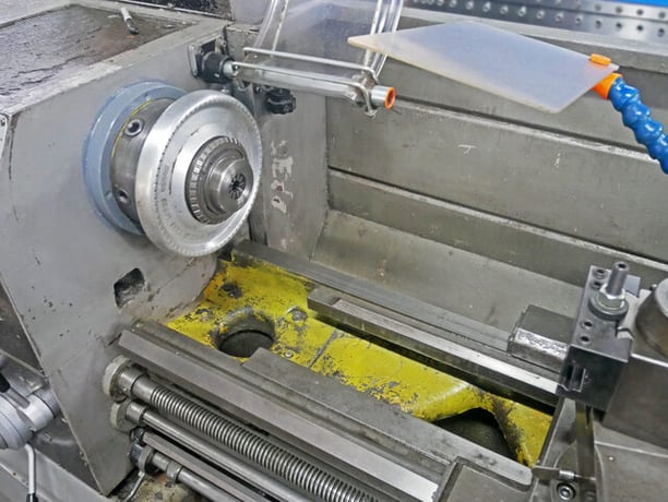 17"/26" x 60" Sharp #1760K, Gap Bed Lathe, 11" swing over cross slide, 2" spindle bore, 50-1800 RPM, D1-6 - Image 4