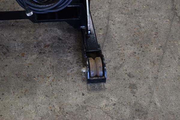 4 Ton, LJ Welding #HD2L-100/150, pipe turning roll, for/rev foot pedal - Image 3