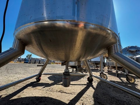 181 gallon Precision Stainless, 316L Stainless Steel tank, full vacuum, jacketed, agitated, 32 psi, 48" dia. - Image 5