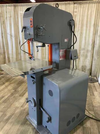 16" x 10" DoAll #1612-1, vertical band saw, 24" x 24" table, 122" blade, 1 HP, blade welder - Image 3