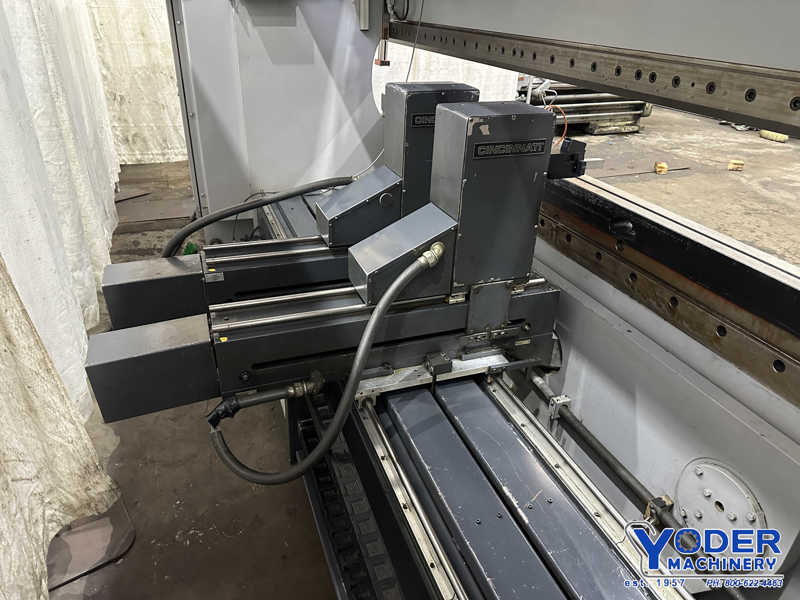 90 Ton, Cincinnati #90AFx10, CNC hydraulic press brake, 12' overall, 126" between housing, 10" stroke, 1990 - Image 5