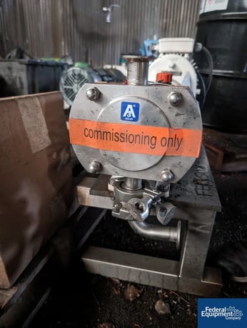 Alfa Laval #SRU-2, Flow rotary lobe pump, 1" in/out, 1.5" tri clover clamp, 3.38 gal/rev, on base, 2 Hp - Image 3
