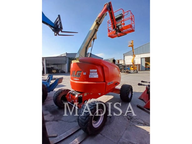 Jlg Industries, Inc. 450AJ 4WD, Articulated Boom Lift, 2773 hours, S/N: 300253267, 2019 - Image 3