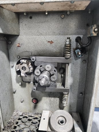 Blacks Charpy #CNM-158A1, specimen milling machine - Image 9
