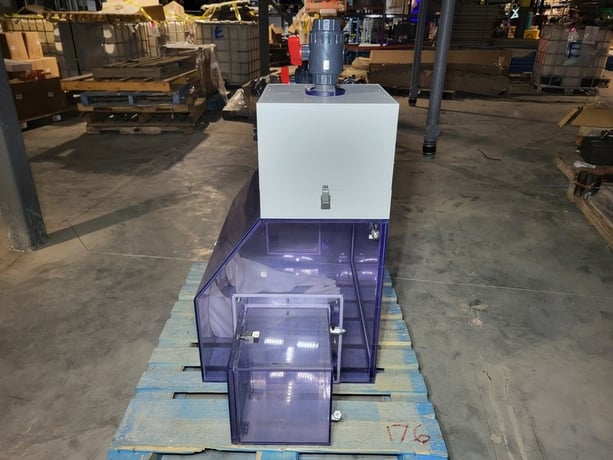 Semi-custom laboratory glove box, certified to: IEST-RP-CC-006.3, new surplus - Image 5