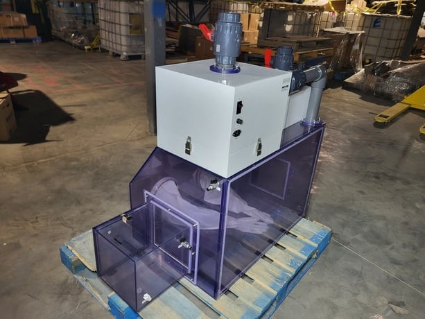 Semi-custom laboratory glove box, certified to: IEST-RP-CC-006.3, new surplus - Image 6