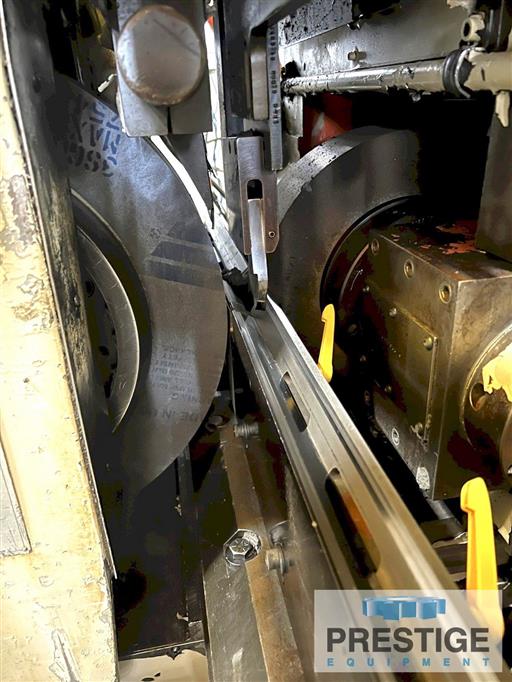 Cincinnati #RK220-8, CNC centerless grinder, Fanuc 18iT, grinding wheel dresser, hydraulic system, 2002 - Image 3
