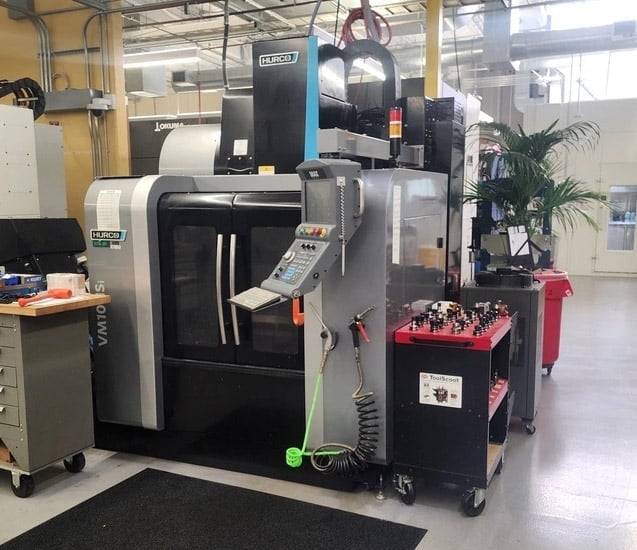 Hurco #VM-10HSi, high speed CNC mill, 26" X, 16" Y, 20" Z, 20000 RPM, 20 automatic tool changer, #30 taper - Image 1