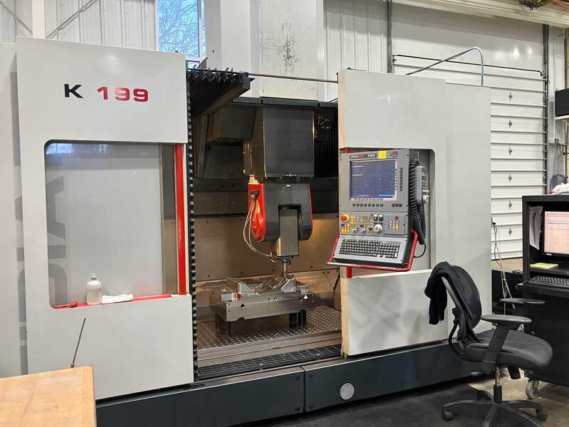Fidia #K199, vertical machining center, 42 automatic tool changer, 64" X, 29" Y, 33" Z, 24000 RPM, HSK63A - Image 1